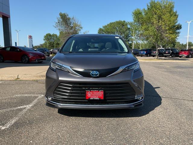 used 2021 Toyota Sienna car, priced at $27,499