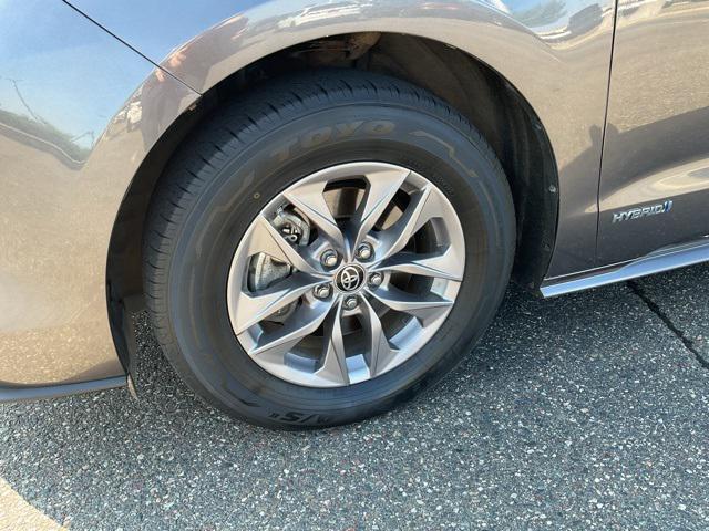 used 2021 Toyota Sienna car, priced at $27,499