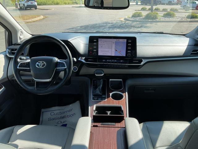 used 2021 Toyota Sienna car, priced at $27,499