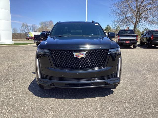 used 2022 Cadillac Escalade ESV car, priced at $62,399