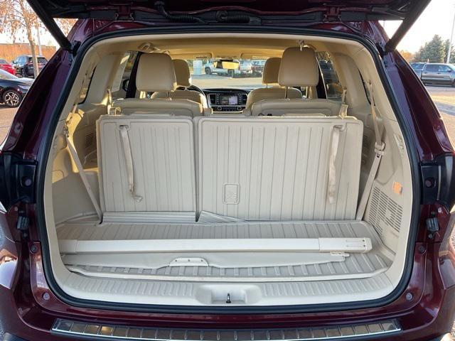 used 2018 Toyota Highlander car, priced at $25,799