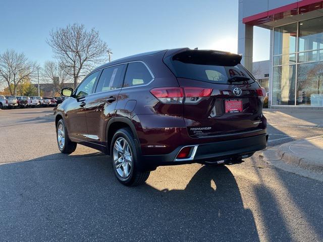 used 2018 Toyota Highlander car, priced at $25,799