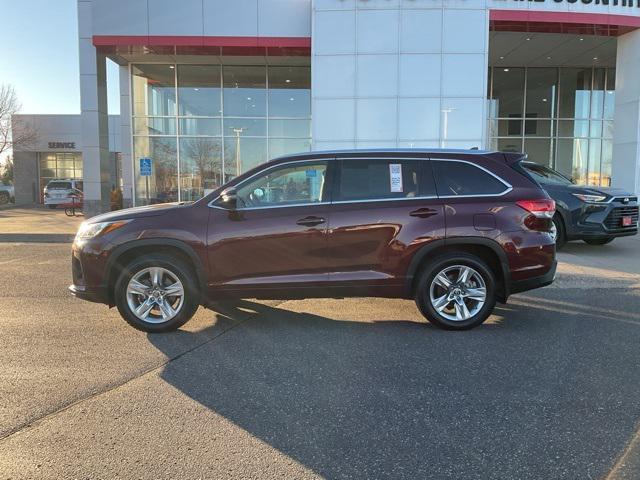 used 2018 Toyota Highlander car, priced at $25,799