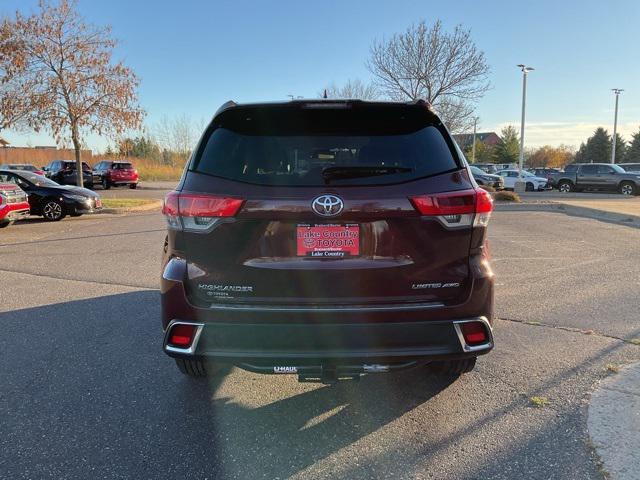 used 2018 Toyota Highlander car, priced at $25,799