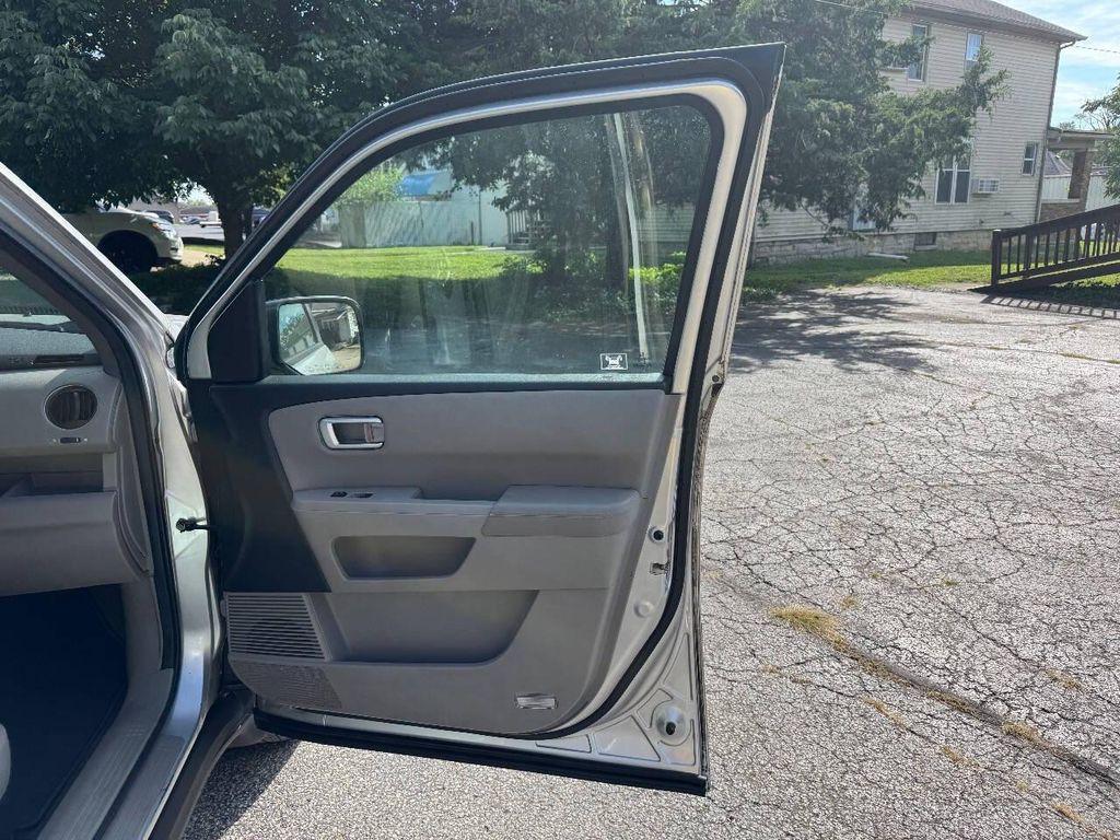 used 2012 Honda Pilot car, priced at $6,900