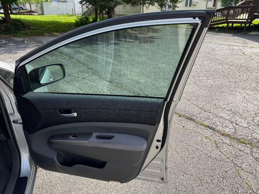 used 2007 Toyota Prius car, priced at $4,500