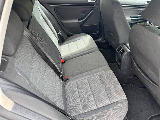 used 2014 Volkswagen Jetta SportWagen car, priced at $6,900