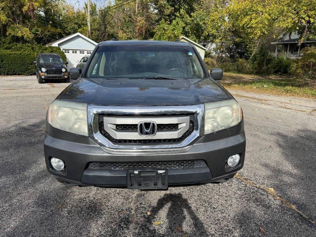 used 2009 Honda Pilot car, priced at $5,900