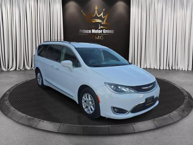 used 2020 Chrysler Pacifica car, priced at $20,777