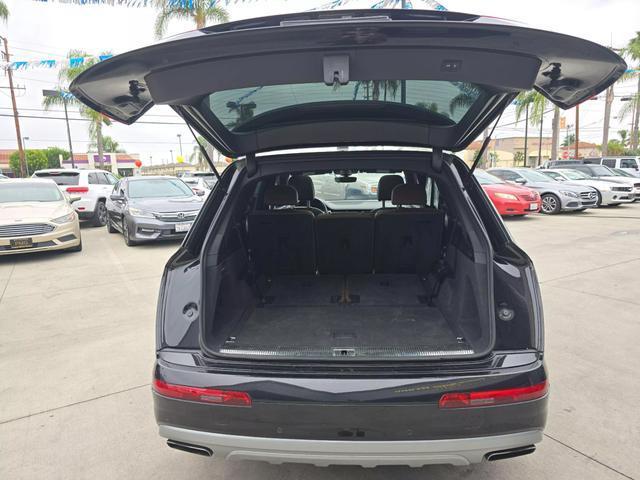 used 2017 Audi Q7 car, priced at $15,500