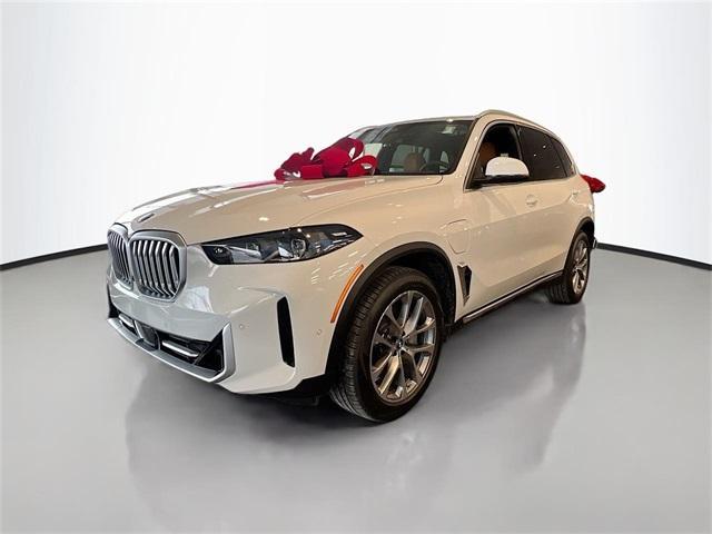 new 2025 BMW X5 PHEV car, priced at $77,225