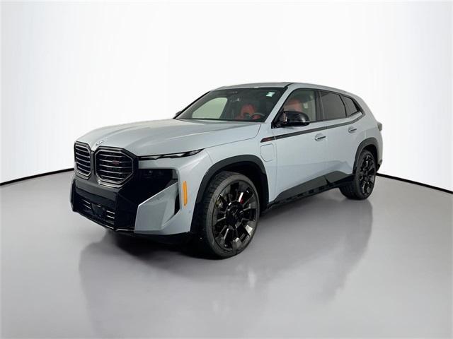 new 2025 BMW XM car, priced at $189,575