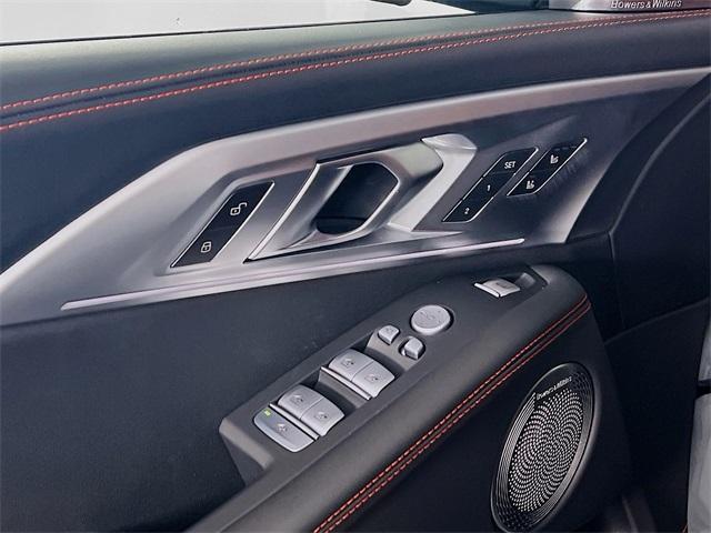 new 2025 BMW XM car, priced at $189,575