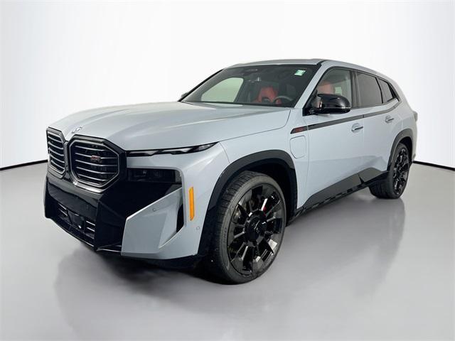 new 2025 BMW XM car, priced at $189,575