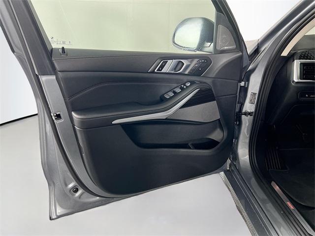used 2025 BMW X7 car, priced at $72,500