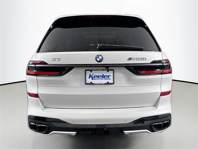 new 2025 BMW X7 car, priced at $115,070