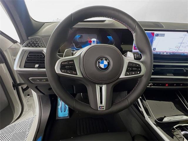 new 2025 BMW X7 car, priced at $115,070