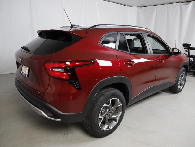new 2025 Chevrolet Trax car, priced at $25,235