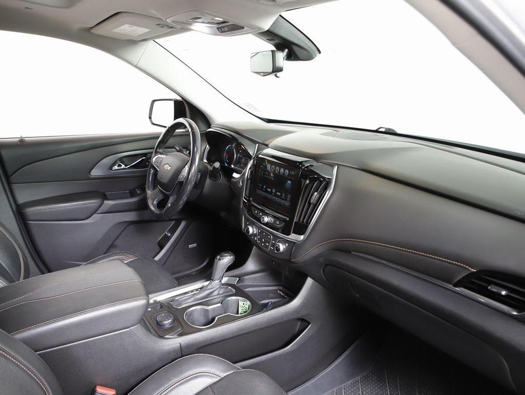 used 2019 Chevrolet Traverse car, priced at $23,589