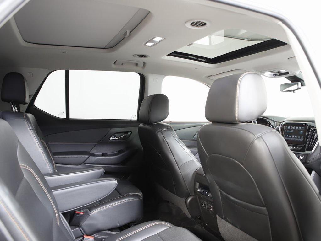 used 2019 Chevrolet Traverse car, priced at $23,589