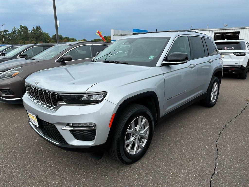 used 2022 Jeep Grand Cherokee car, priced at $32,849
