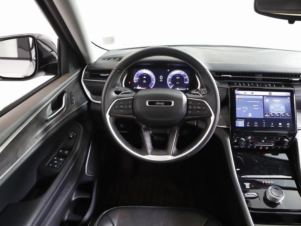 used 2022 Jeep Grand Cherokee car, priced at $31,420