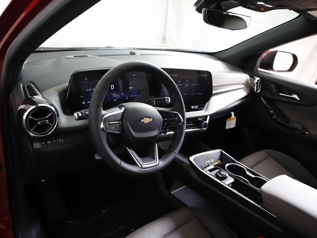 new 2026 Chevrolet Equinox car, priced at $34,620