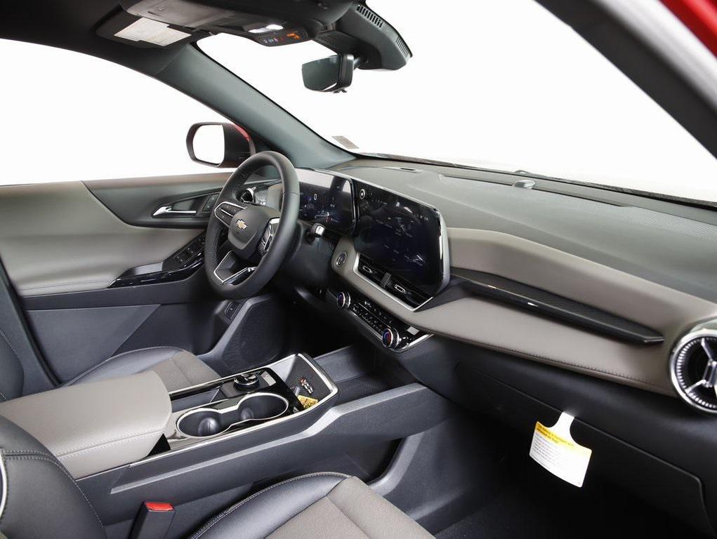 new 2026 Chevrolet Equinox car, priced at $34,620