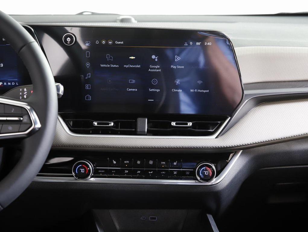 new 2026 Chevrolet Equinox car, priced at $34,620