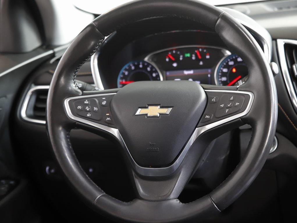 used 2022 Chevrolet Equinox car, priced at $22,392