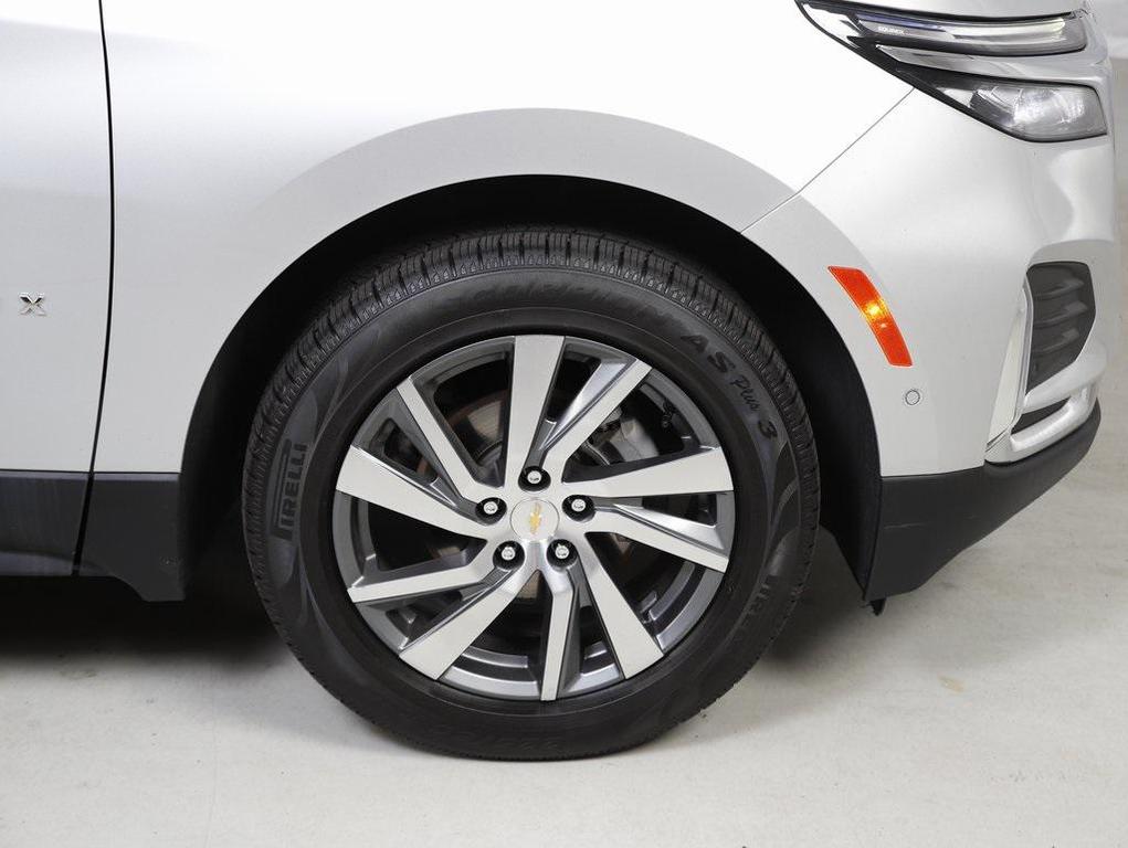 used 2022 Chevrolet Equinox car, priced at $22,392