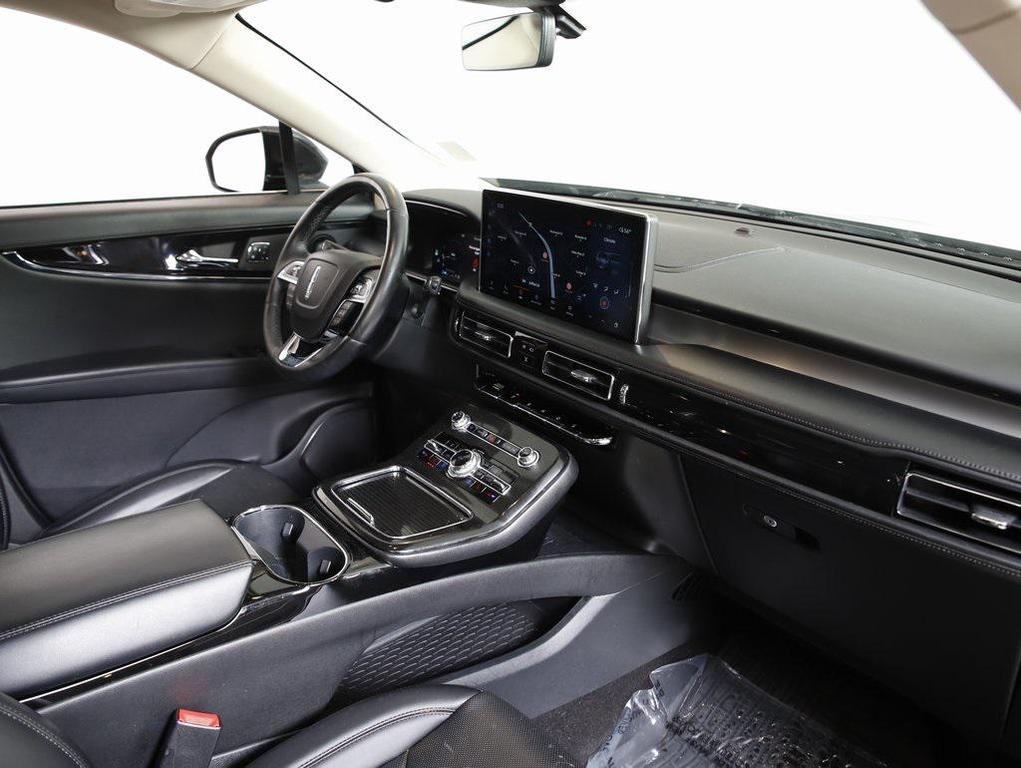 used 2021 Lincoln Nautilus car, priced at $29,879