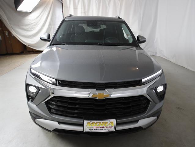 new 2025 Chevrolet TrailBlazer car, priced at $27,975