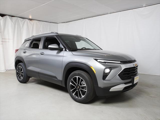 new 2025 Chevrolet TrailBlazer car, priced at $27,975