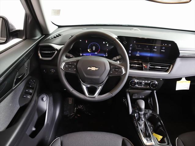 new 2025 Chevrolet TrailBlazer car, priced at $27,975