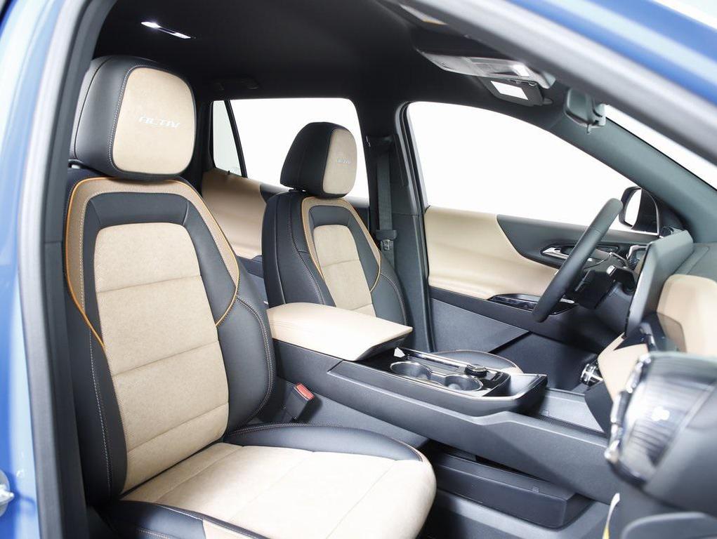 new 2026 Chevrolet Equinox car, priced at $35,170