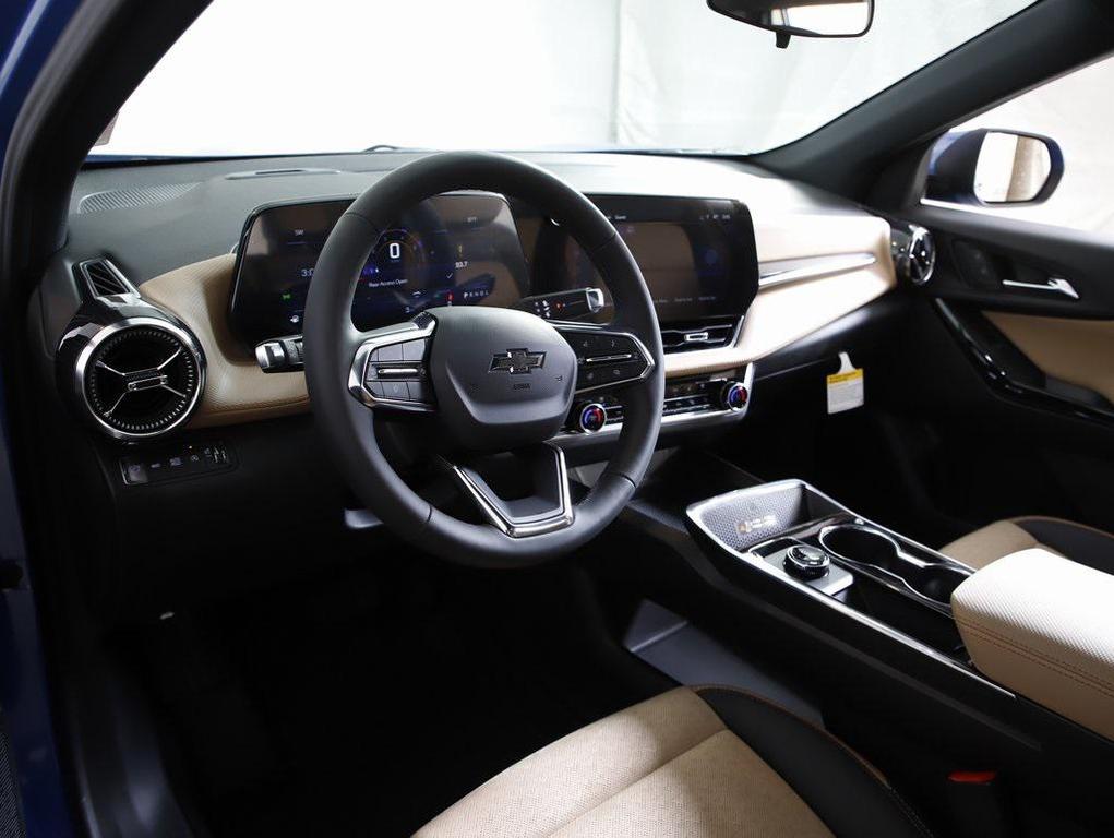 new 2026 Chevrolet Equinox car, priced at $35,170