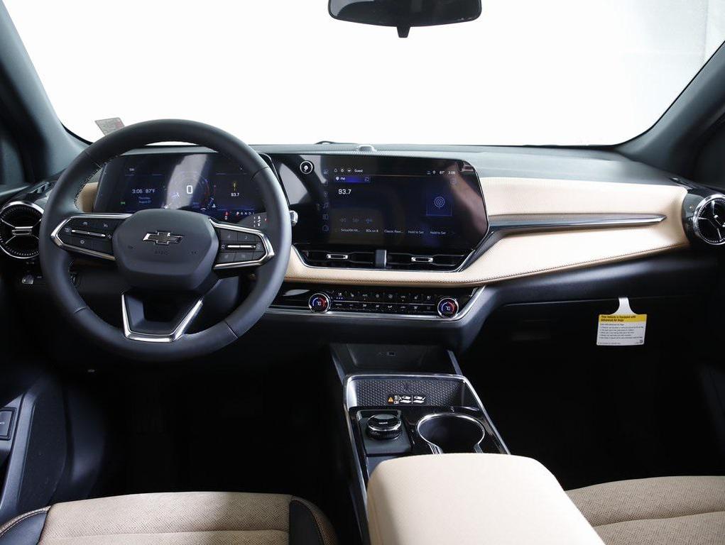 new 2026 Chevrolet Equinox car, priced at $35,170