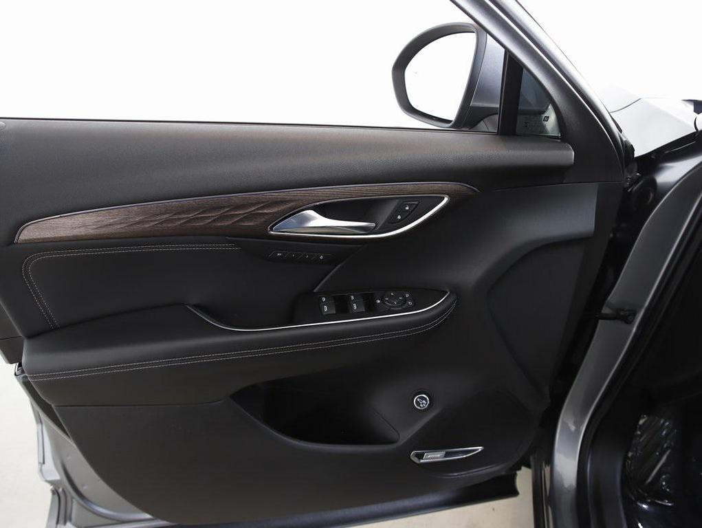 used 2022 Buick Envision car, priced at $28,996
