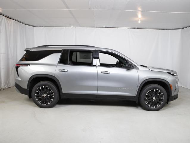 new 2025 Chevrolet Traverse car, priced at $44,995