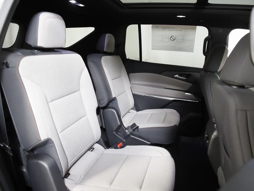 new 2025 Chevrolet Traverse car, priced at $41,771