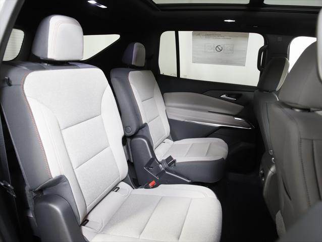 new 2025 Chevrolet Traverse car, priced at $44,995