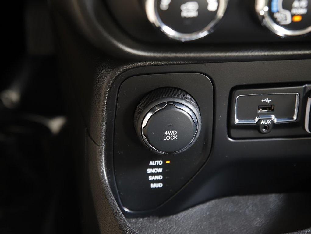 used 2015 Jeep Renegade car, priced at $12,731