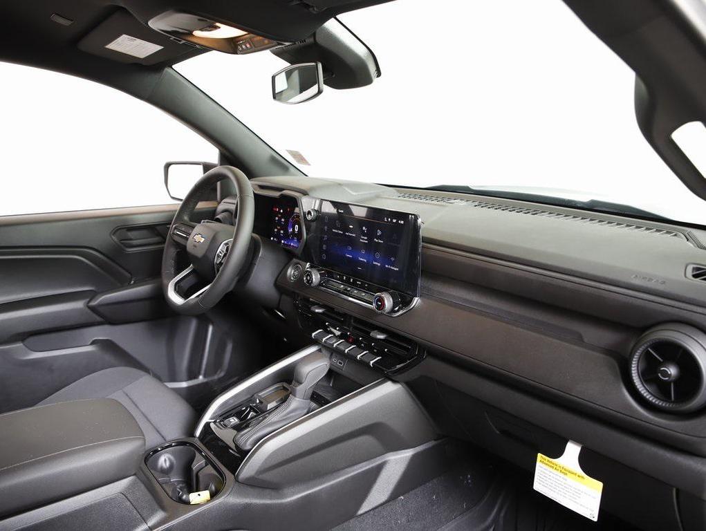 new 2026 Chevrolet Colorado car, priced at $33,725
