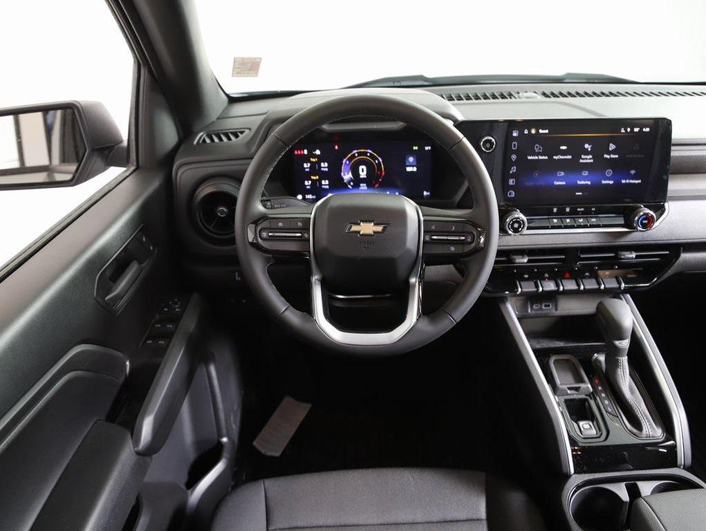 new 2026 Chevrolet Colorado car, priced at $33,725