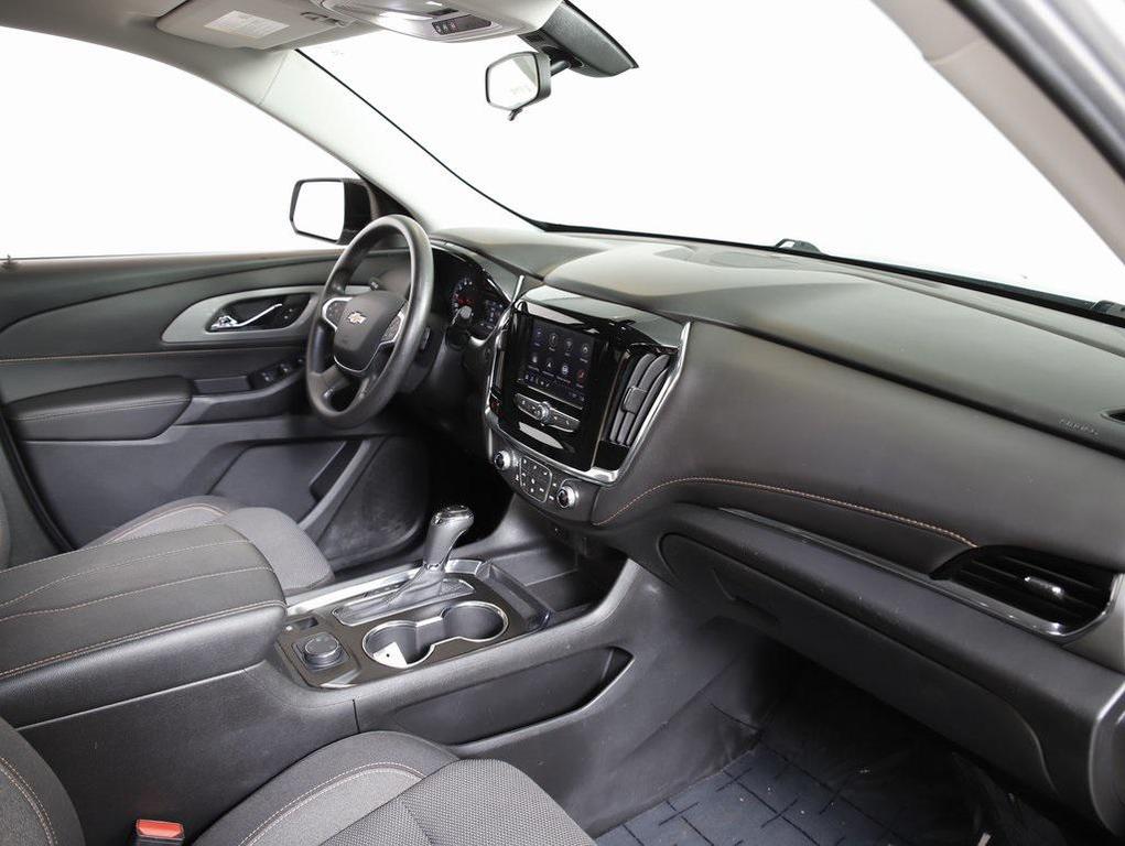 used 2020 Chevrolet Traverse car, priced at $21,487