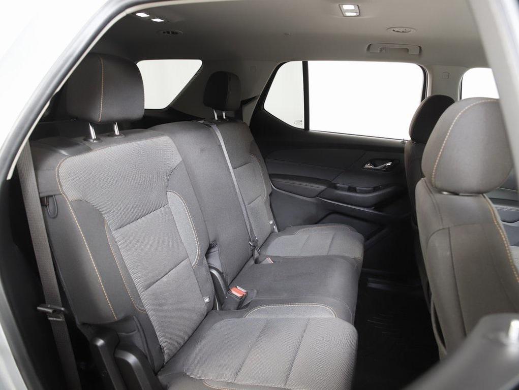 used 2020 Chevrolet Traverse car, priced at $21,487