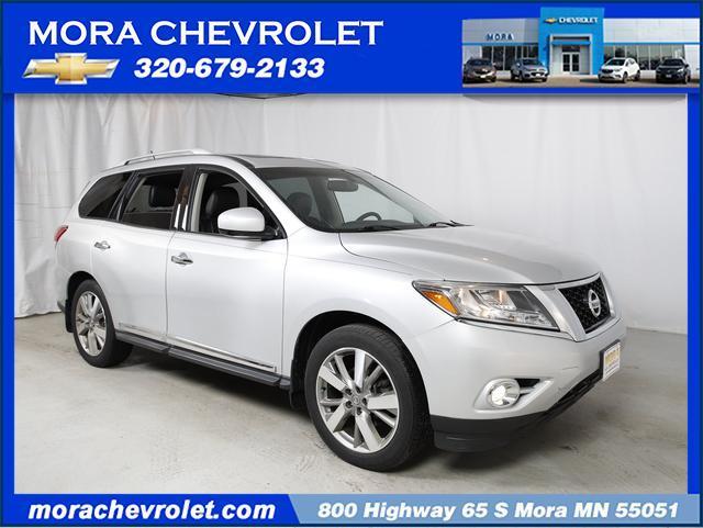 used 2016 Nissan Pathfinder car, priced at $15,995
