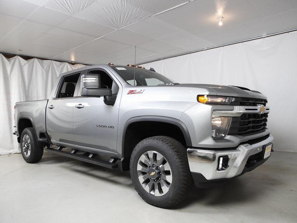 new 2026 Chevrolet Silverado 3500 car, priced at $61,040