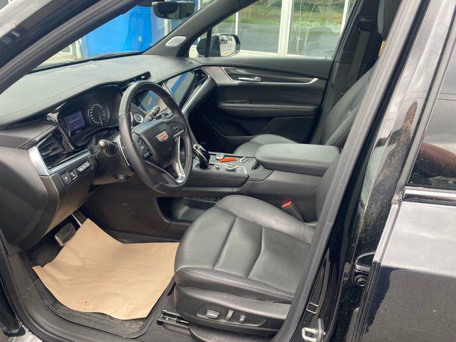 used 2023 Cadillac XT6 car, priced at $45,500